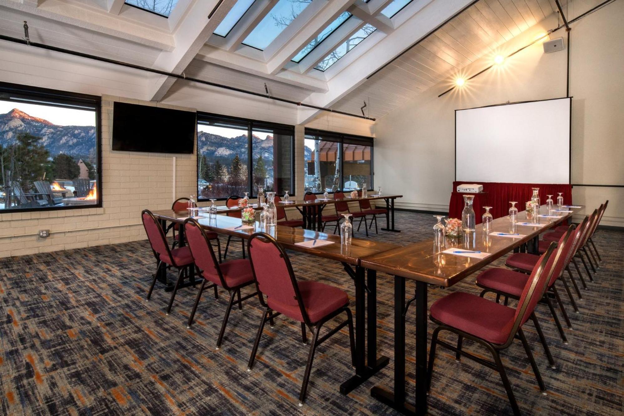 Holiday Inn Estes Park By Ihg מראה חיצוני תמונה